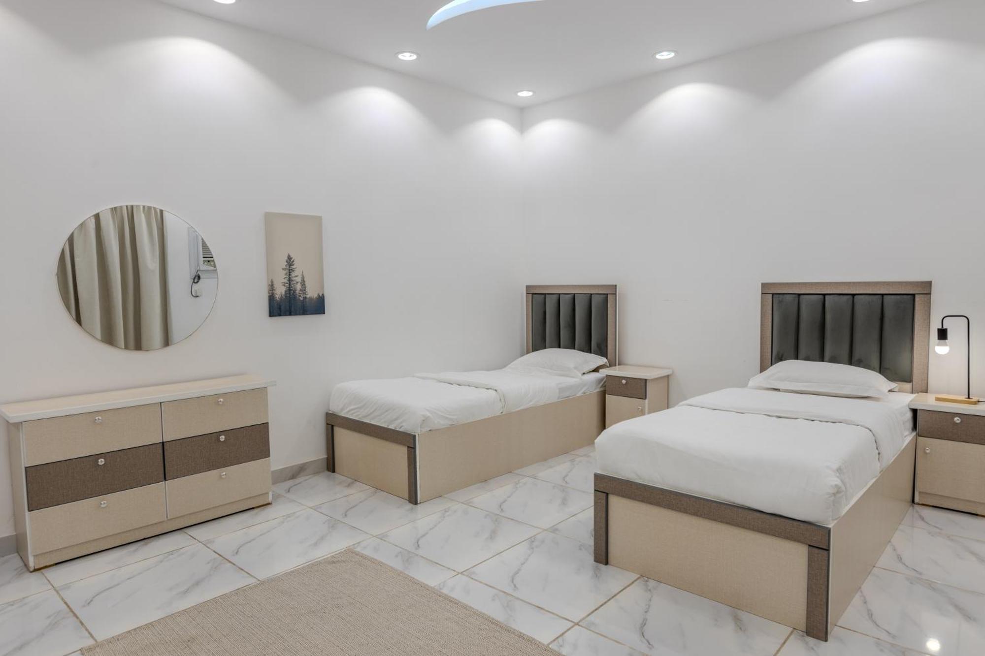 Comfortable & Big Family Apartments 10Mins Drive To Al-Masjid -Nabawi - Nozol Noor 2 Medina Exterior foto